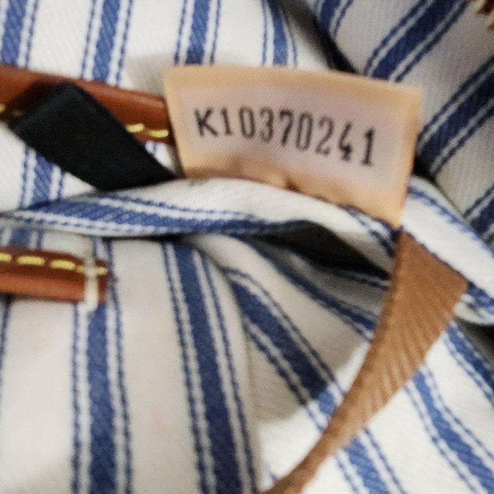 Dooney & Bourke Wayfarer Tote - Picture 11 of 11